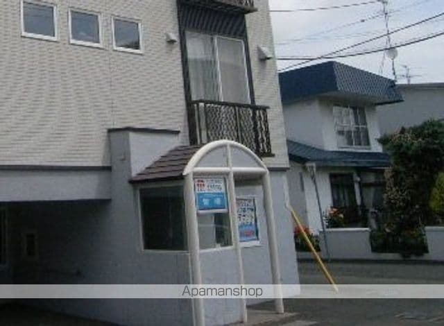 ジェーハイツ札幌東の玄関写真