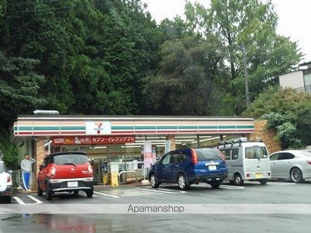 ミニョン・ポムの周辺写真