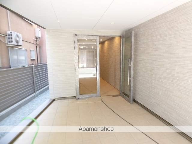 AILE上新庄の玄関写真