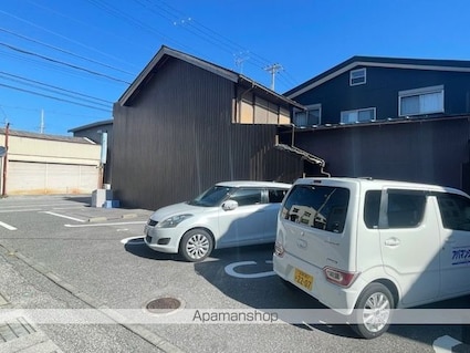 Ｃａｓａ　Ｆｌｏｒｅｓｔａ[1LDK/37.24m2]の駐車場