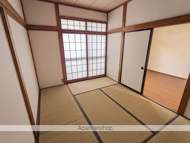 大手ハイツの内装写真