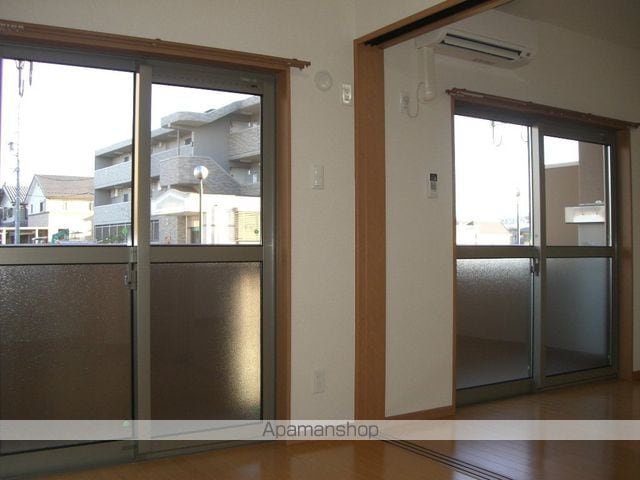 PROMENADE彩の内装写真