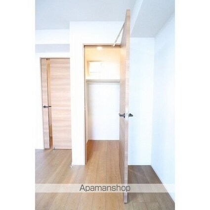 ラティエラ板橋[1K/25.47m2]の収納