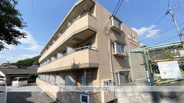 ミツオカブラザーズマンションの外観写真