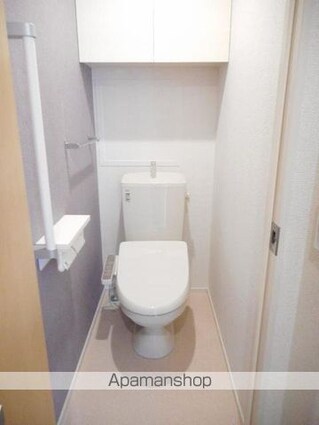 ドゥ　アンソレイユ[1LDK/45.78m2]のトイレ