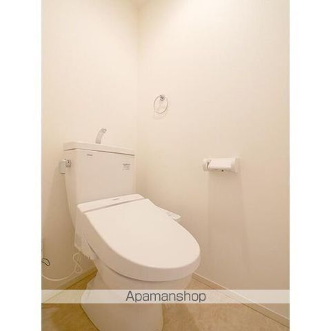 コンフォート新栄[1K/26.66m2]のトイレ