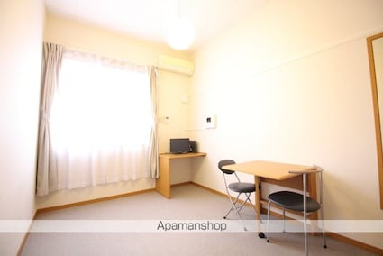 レオパレスＣＯＭＦＯＲＴひらのⅠ[1K/19.87m2]のリビング・居間