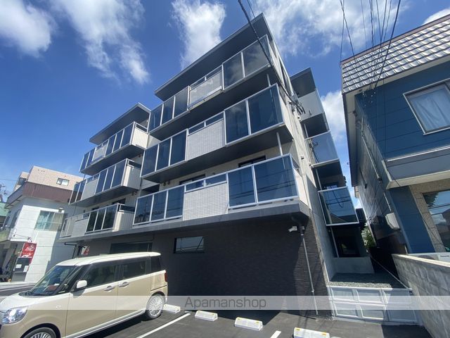 COURT TIARAの外観写真
