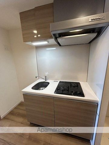 小田急伊勢原駅前マンションの内装写真