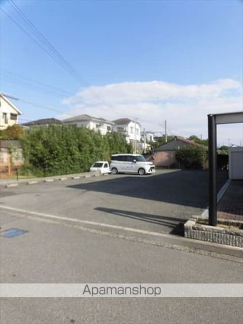 ベイサイドヒル[2LDK/57.75m2]の駐車場1