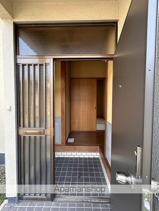 板野様借家　３[2DK/43.74m2]の玄関