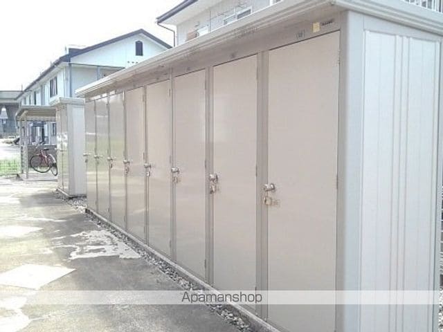 プレシャス 手屋の内装写真