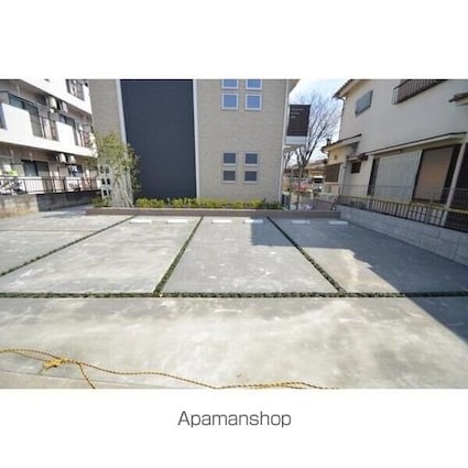 クレールメゾン[2LDK/62.85m2]の駐車場