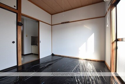 サンハイツ大江田[1K/18m2]のリビング・居間