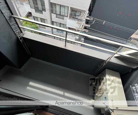 バウハウス富小路三条の内装写真