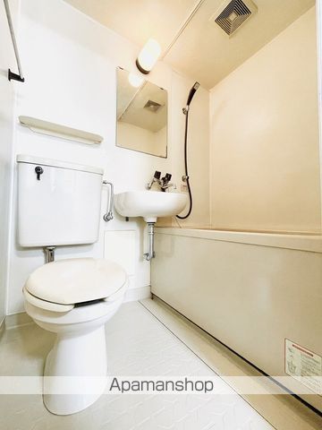 住友ビルの内装写真