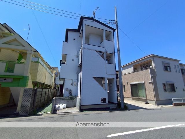 ピュアメゾン平塚中里の外観写真