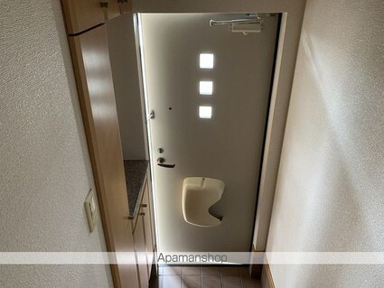 インフィニティ・フォレスト[2LDK/55.81m2]の玄関