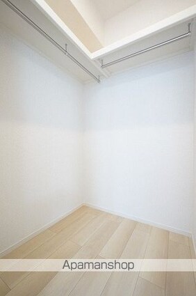 ヴィクトワールⅢ[1LDK/50.03m2]の収納