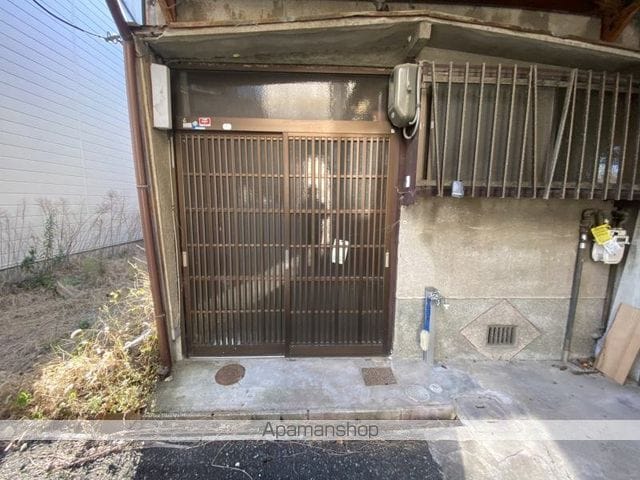 松原市河合テラスの玄関写真