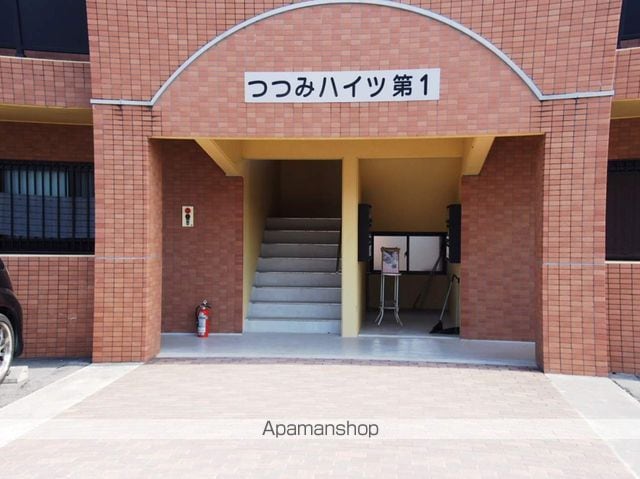 つつみハイツ第1の玄関写真