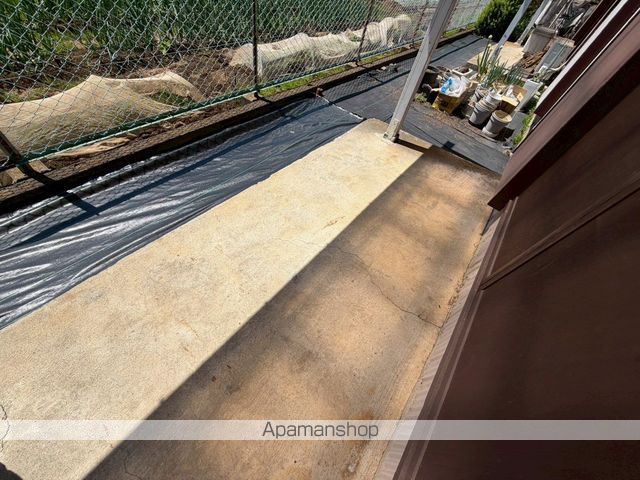 ウエムラカシヤ1号棟の内装写真