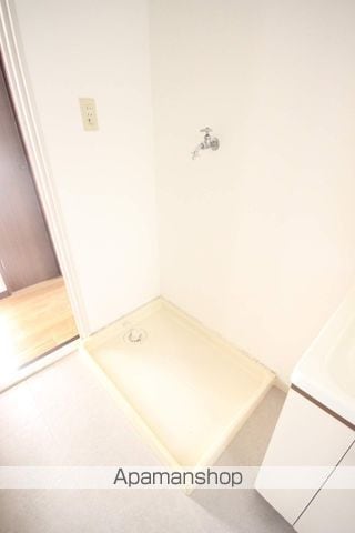 ファミユ若本の内装写真