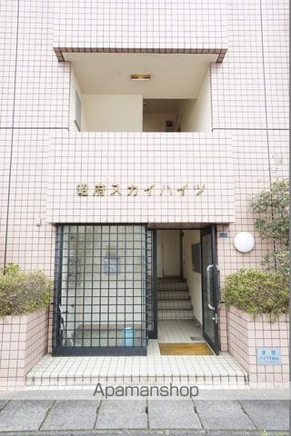 昭府スカイハイツの玄関写真