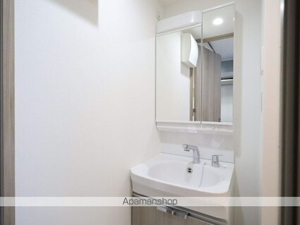 ディアレイシャス矢場町[1K/22.23m2]の洗面所