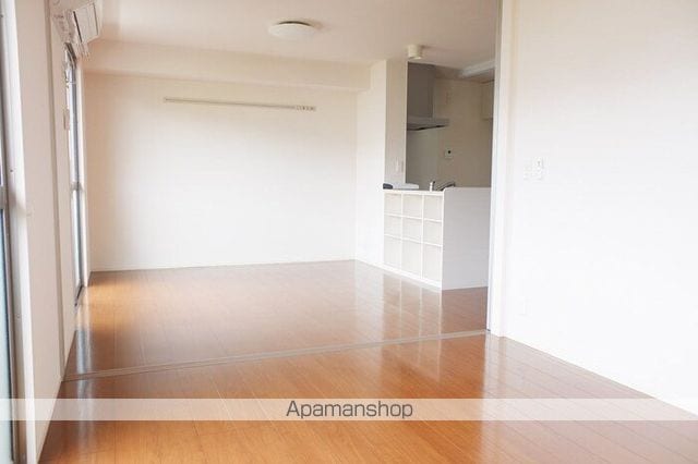 GREEN APPLEの内装写真