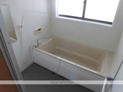 メゾン下川[2K/39.66m2]のバス