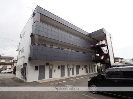 シャンクレール小林[2K/31.46m2]の外観2