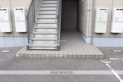 グランドメゾン平原台[2DK/47.48m2]のエントランス2