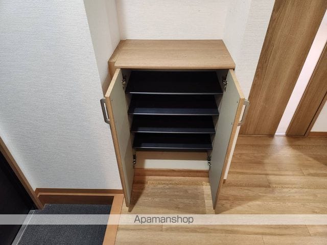 Equilibrioビルの内装写真