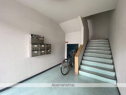 ＫＩビル[1LDK/51.84m2]のロビー