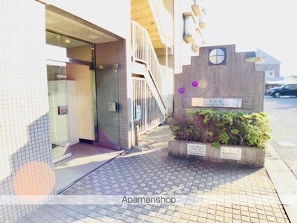 サザンクロスプラザ[3LDK/65.45m2]のエントランス