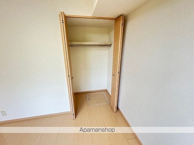 ポアナIIの内装写真