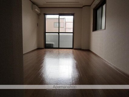 ウィン・ベルⅢ[1K/30m2]のリビング・居間