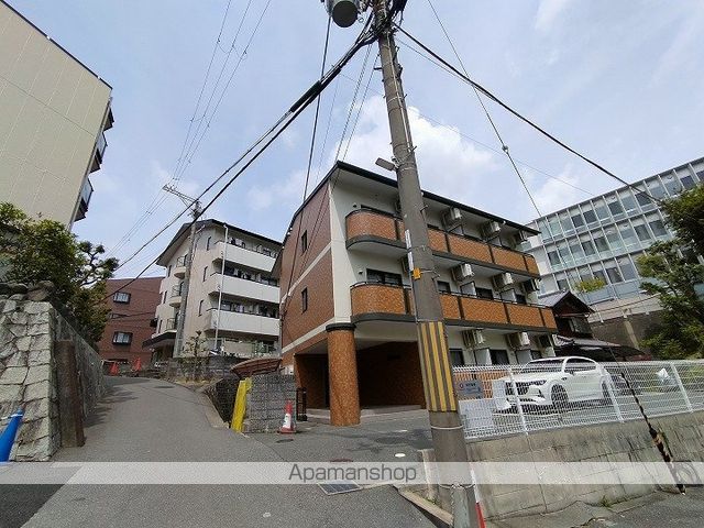 モンプランドール千里の外観写真