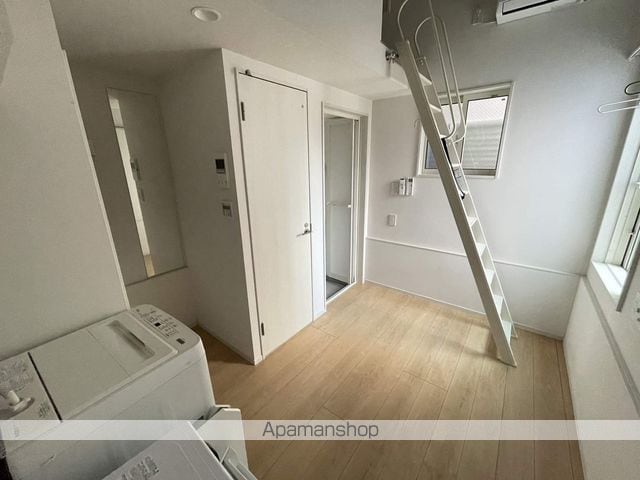 ソフィアジェラートの内装写真