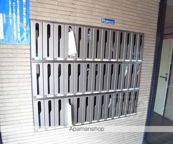 デ・リード四条大宮の外観写真