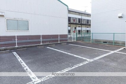 テンダーネスコーポⅡ[1K/29.81m2]の駐車場