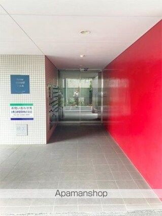 東京都世田谷区北沢１丁目[1K/26.56m2]のエントランス1
