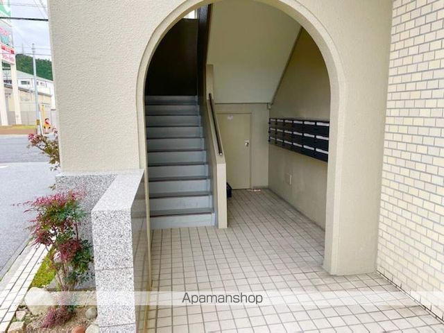 セリマンションの玄関写真