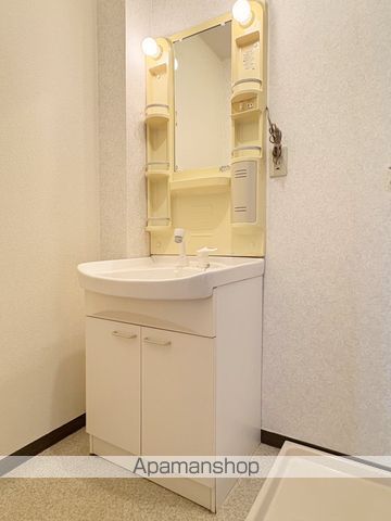 ウィンディホクエンIIの内装写真