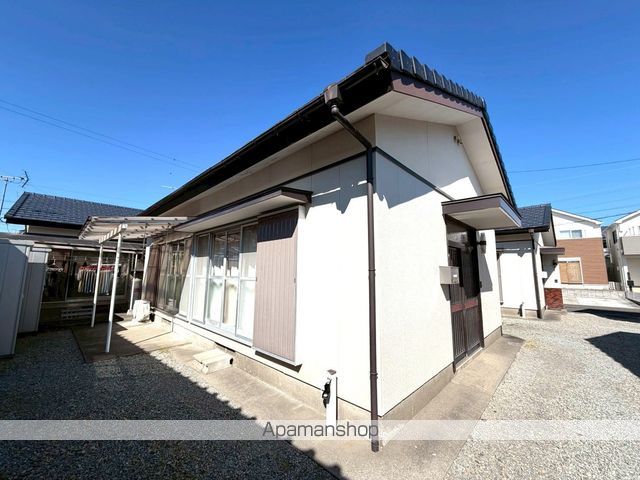 恒久6丁目日高貸家の外観写真
