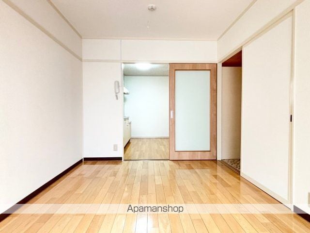 中本ビルの内装写真