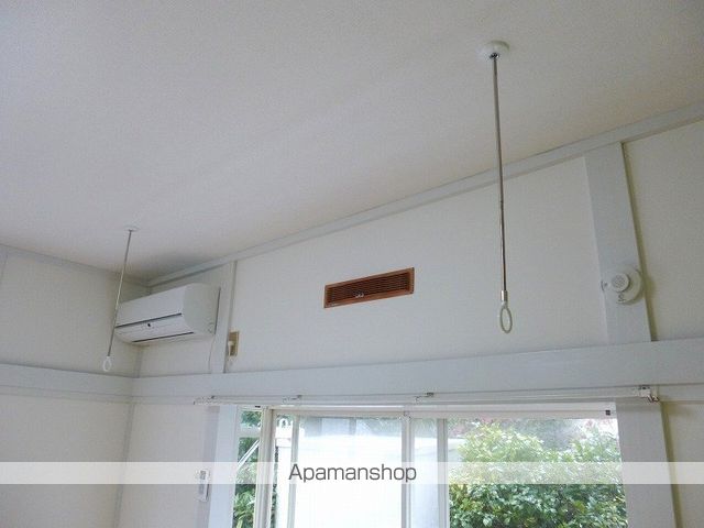 ロイヤルハウスIIの内装写真