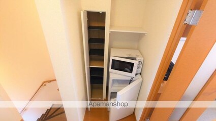 レオパレスグリーンライン[1K/26.08m2]の内装1