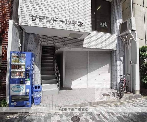 サテンドール千本の玄関写真